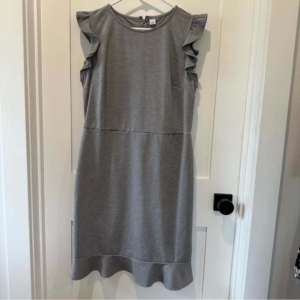 NWOT old navy ruffle hem dress. Size L.